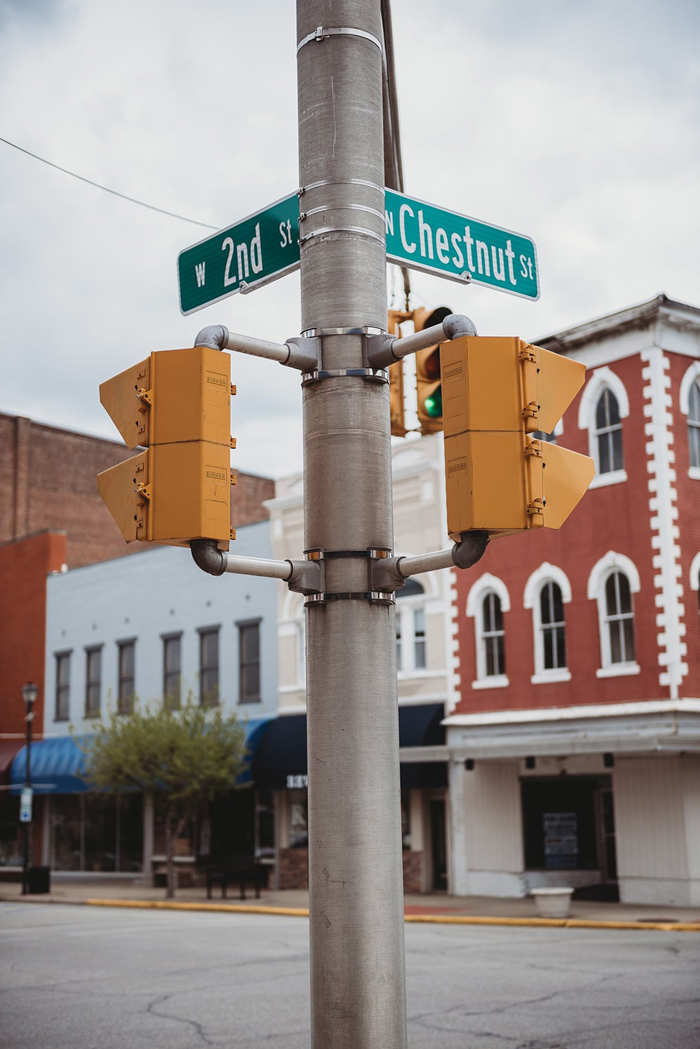 Seymour is almost like a ghost town!