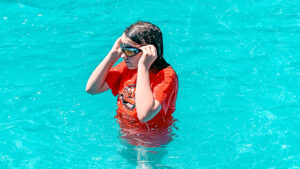 Coco's polar plunge
