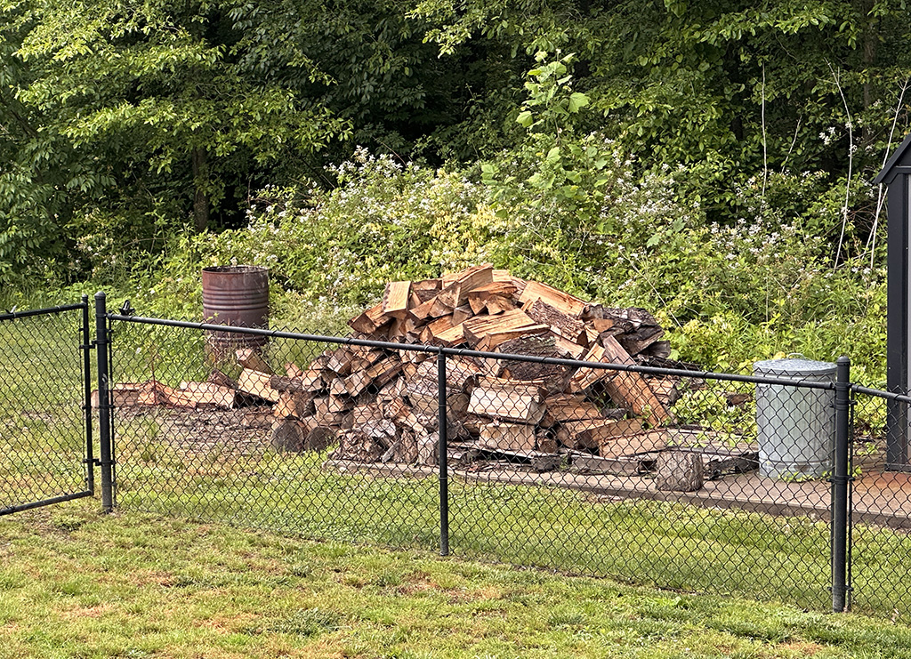 wood stack B