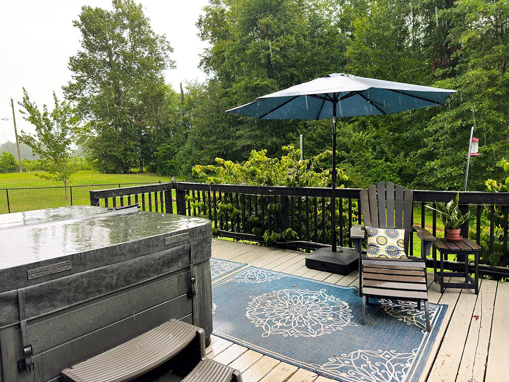 raining at the barndo