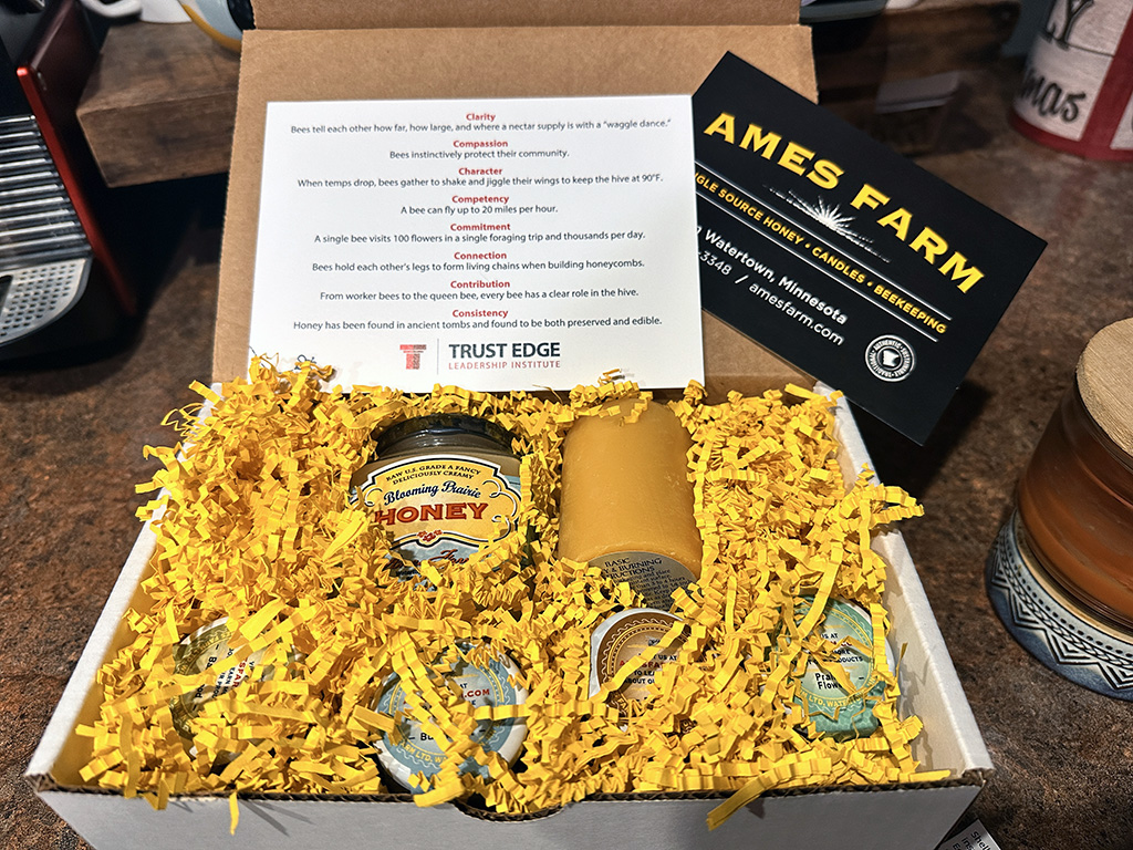 corporate gift of honey